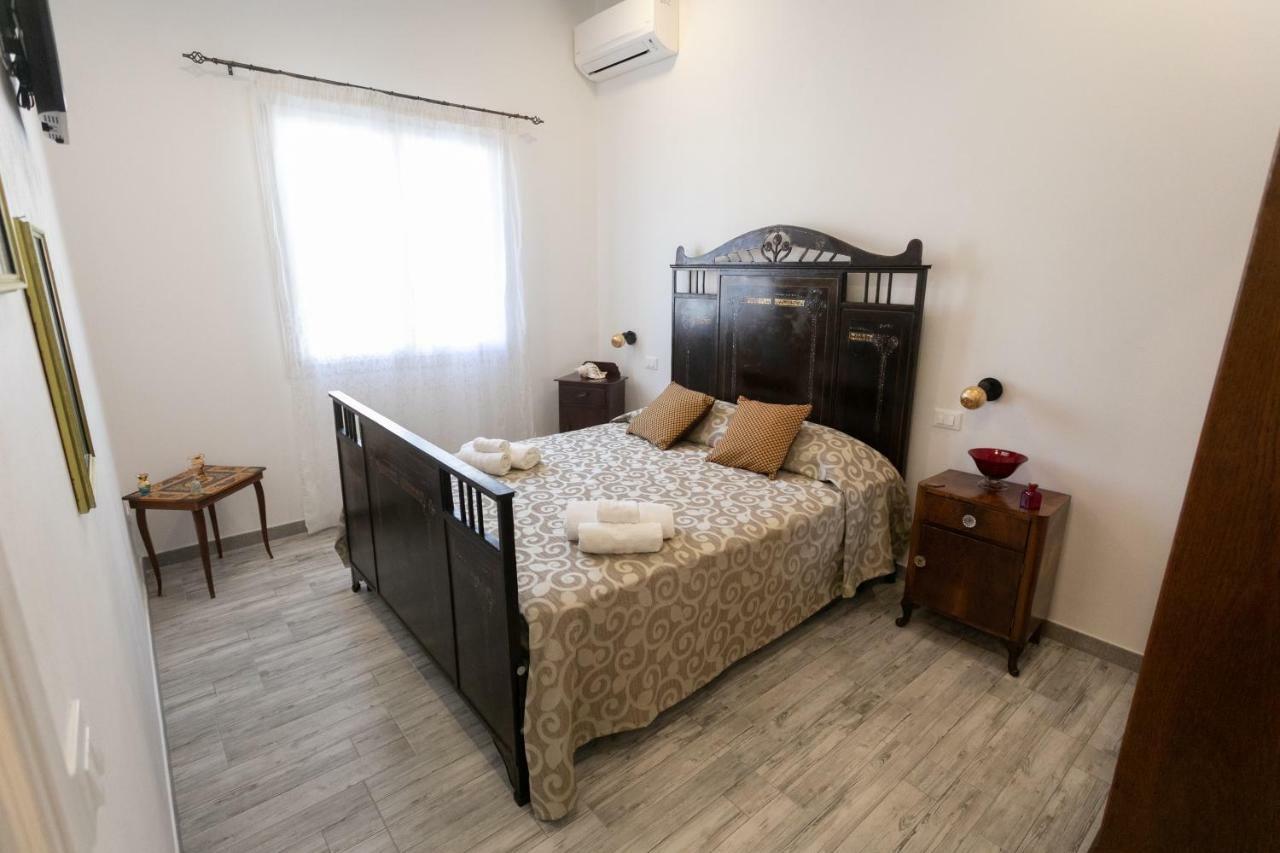 Edysio Mare Hotel Custonaci Buitenkant foto