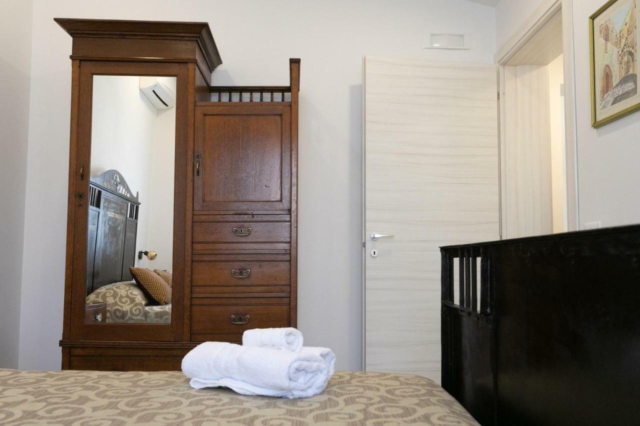Edysio Mare Hotel Custonaci Buitenkant foto